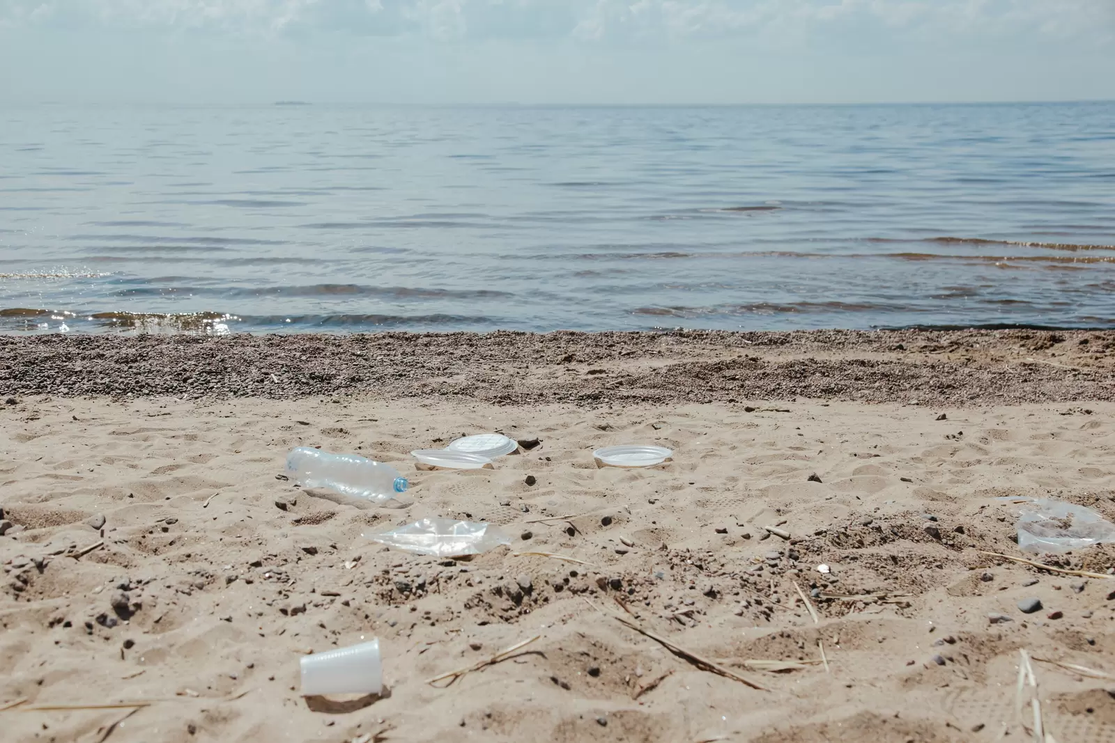 Une application de traçage des déchets plastiques mise au point en Bretagne