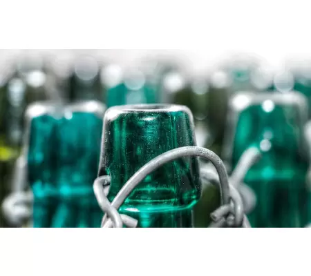 Lavage de bouteilles en verre : Biocoop s’associe à la Station